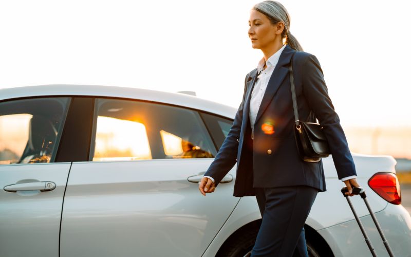 Airport Transfers Wolverhampton Travel