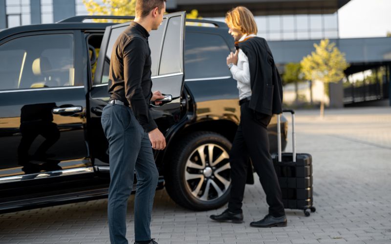 Pre-Booking Airport Transfers Wolverhampton